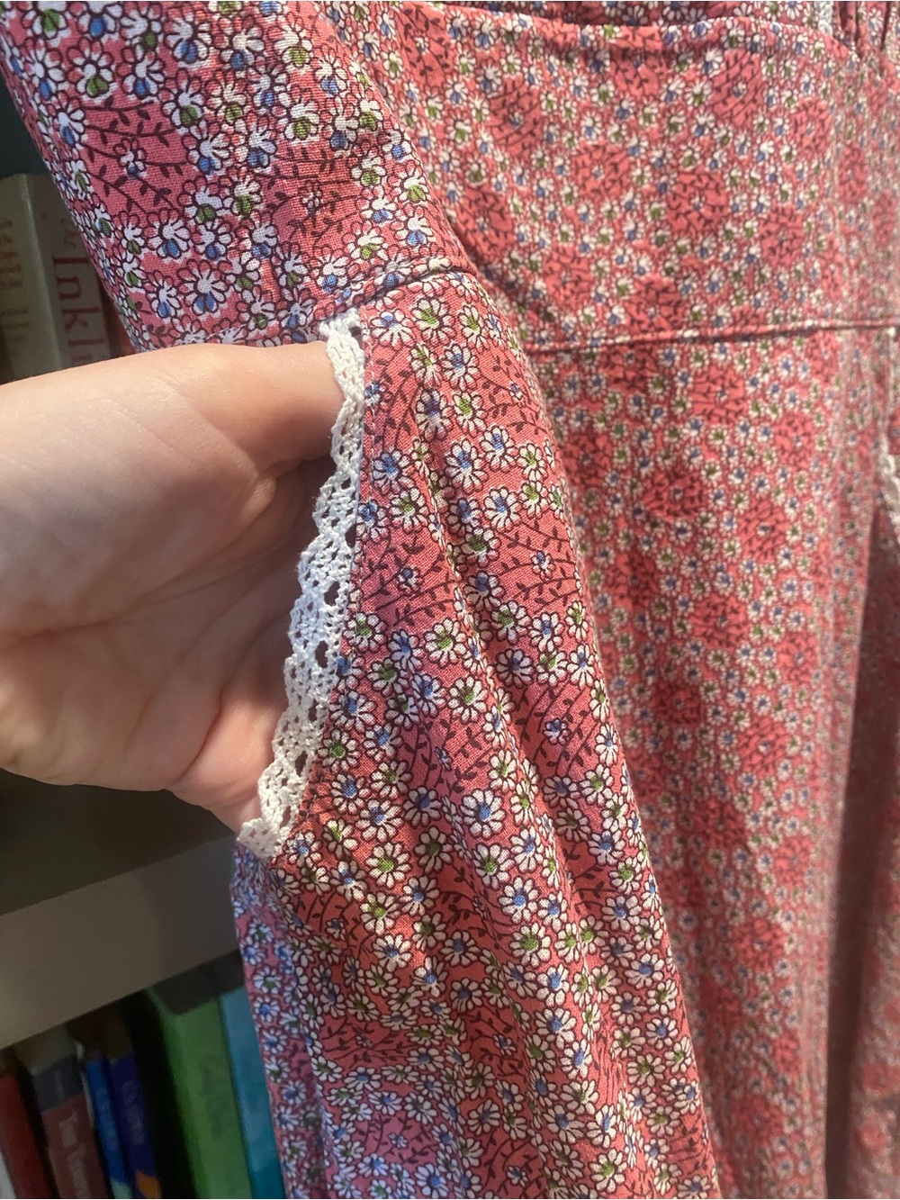 Sleeveless Pink Letsbacktrack 💯 cotton - Picture 5 of 5
